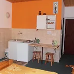 بيت ضيافة Zeleny Dom بايموتْسْ