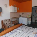 بيت ضيافة Zeleny Dom